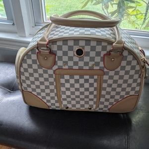 Adorable pet carrier